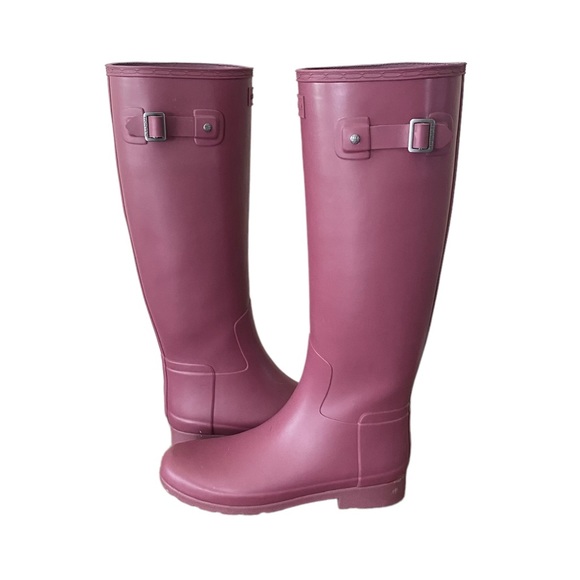 Shoes - HUNTER Matte Purple Tall Rain Boots | Size 8 | Fall